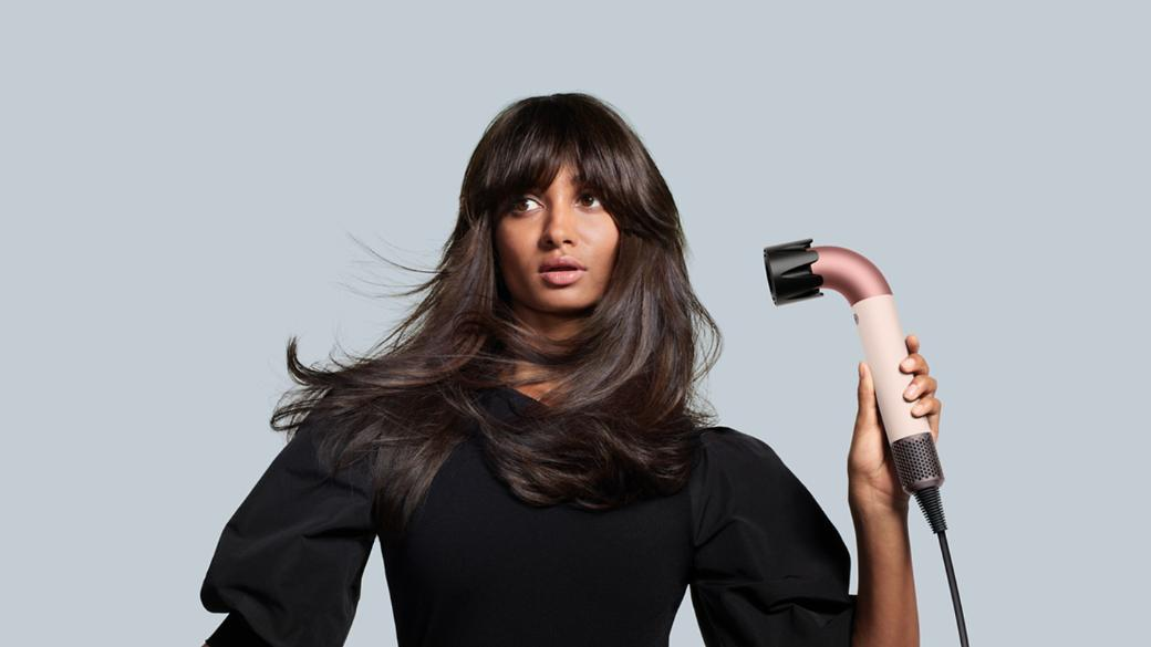 Как уложить волосы феном Dyson Supersonic: пошаговое руководство